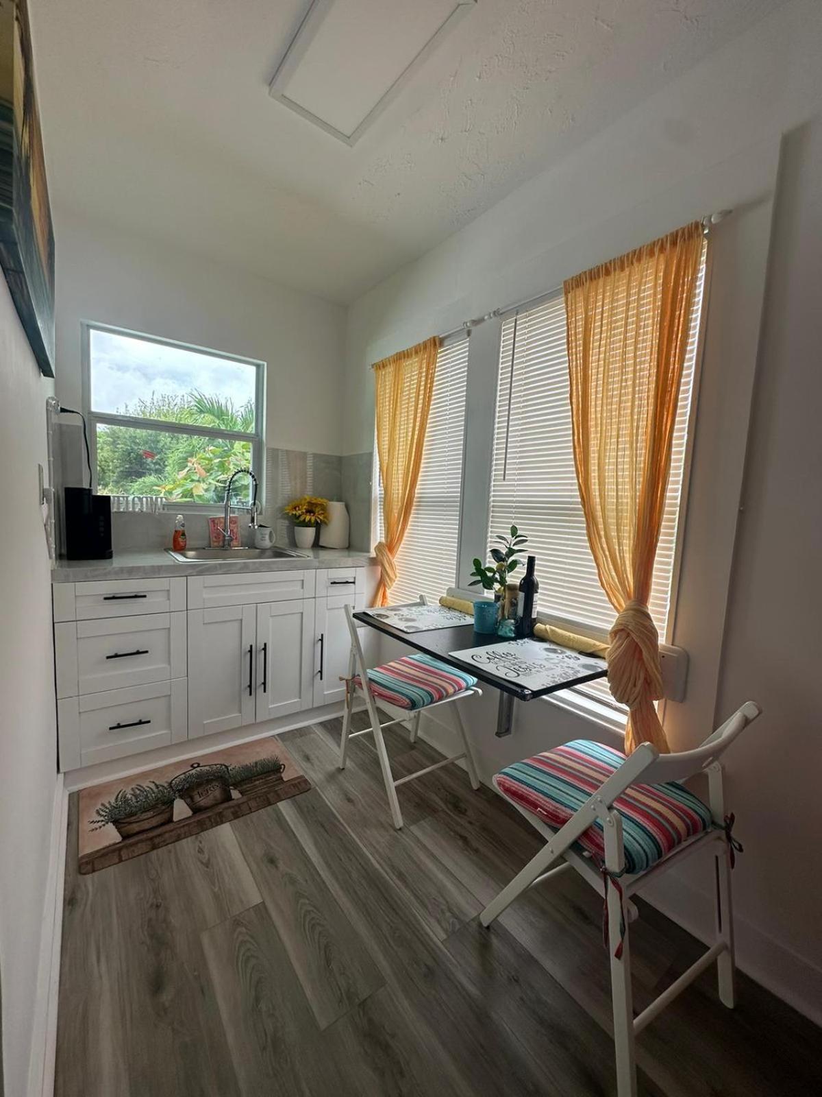 Olive Studio Apart Unit 2 By Pmi West Palm Beach Eksteriør billede